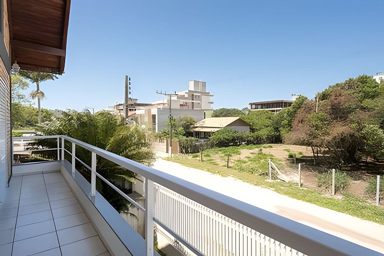 Casa com Piscina em Mariscal - 4 QUARTOS