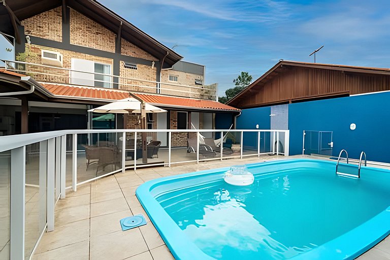 Casa com Piscina em Mariscal - 4 QUARTOS